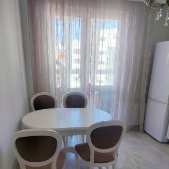 Сдается 2-х комнатная квартира, 58 м²