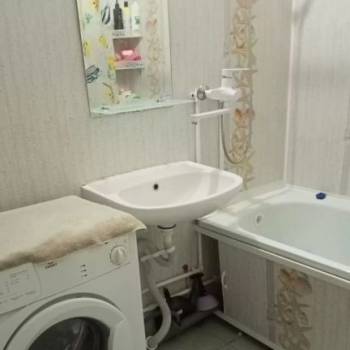 Сдается 1-комнатная квартира, 38 м²