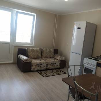 Сдается 2-х комнатная квартира, 65 м²