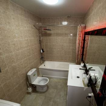 Продается 2-х комнатная квартира, 67,4 м²