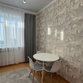 Продается 1-комнатная квартира, 36 м²