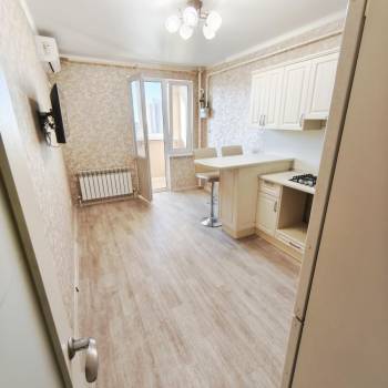 Продается 2-х комнатная квартира, 70,2 м²