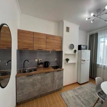Продается 1-комнатная квартира, 36 м²