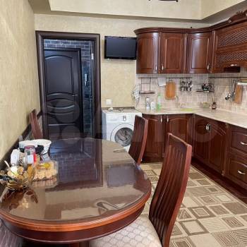 Продается 2-х комнатная квартира, 60 м²