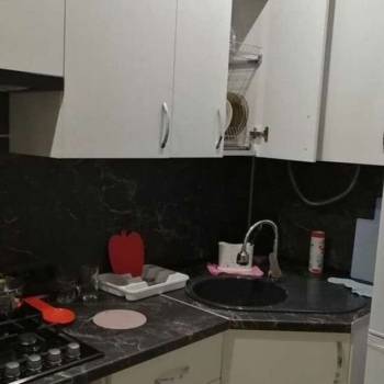 Сдается 1-комнатная квартира, 49 м²