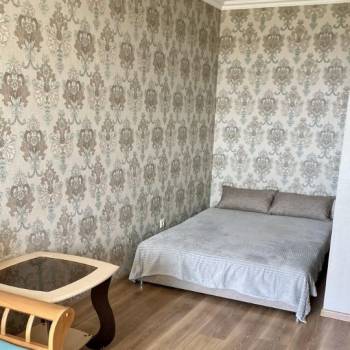 Сдается 1-комнатная квартира, 39 м²