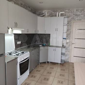 Сдается 1-комнатная квартира, 43 м²