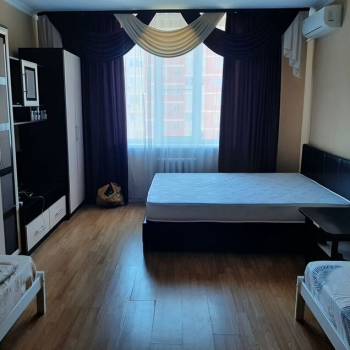 Сдается 1-комнатная квартира, 44 м²