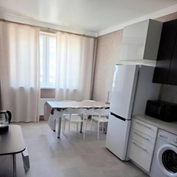 Сдается 2-х комнатная квартира, 66 м²