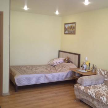 Продается 1-комнатная квартира, 35 м²