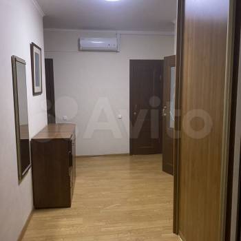 Сдается 2-х комнатная квартира, 64 м²