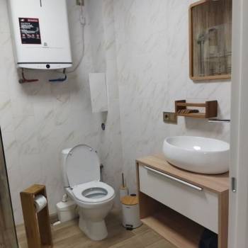 Продается Нежилое помещение, 107 м²