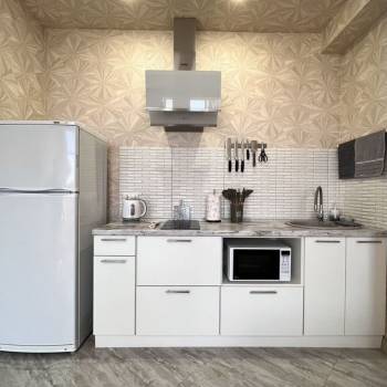 Сдается 1-комнатная квартира, 60 м²