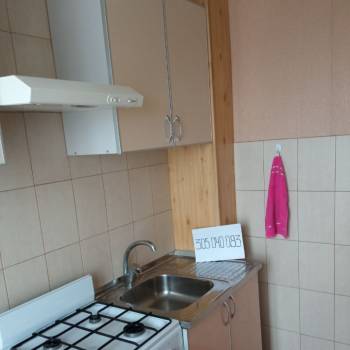 Продается 1-комнатная квартира, 37 м²