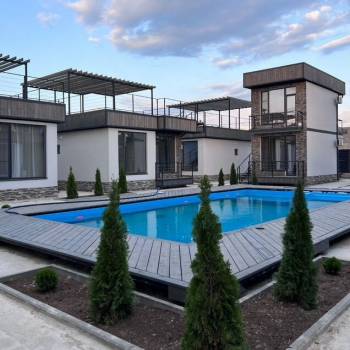 Продается 1-комнатная квартира, 52 м²