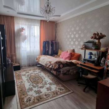 Продается 1-комнатная квартира, 35 м²