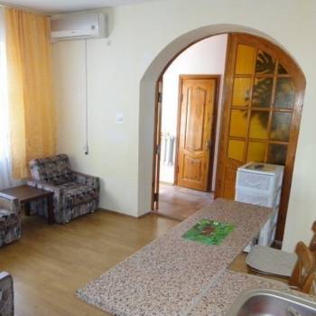 Сдается Нежилое помещение, 225 м²