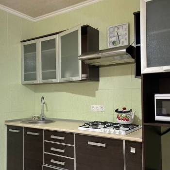 Продается 1-комнатная квартира, 42 м²