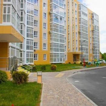 Сдается 2-х комнатная квартира, 74 м²