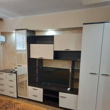 Продается 1-комнатная квартира, 40 м²