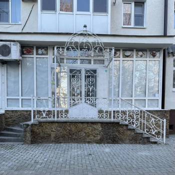 Сдается Нежилое помещение, 77,9 м²