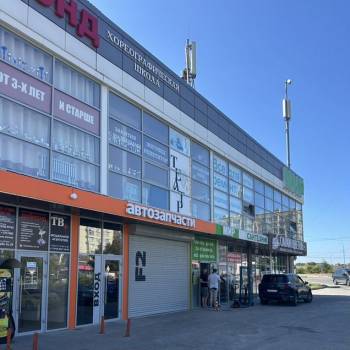 Сдается Нежилое помещение, 270 м²