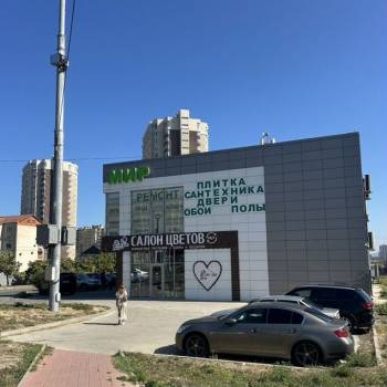 Сдается Нежилое помещение, 270 м²