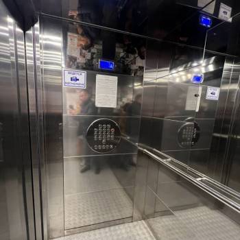 Продается 1-комнатная квартира, 58 м²