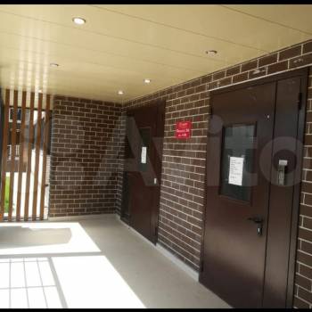 Продается 2-х комнатная квартира, 42 м²