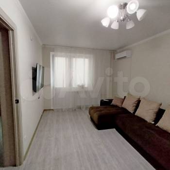 Сдается 1-комнатная квартира, 45 м²