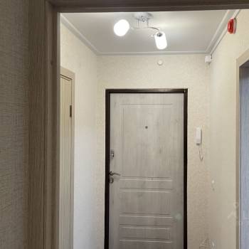 Продается 1-комнатная квартира, 37 м²