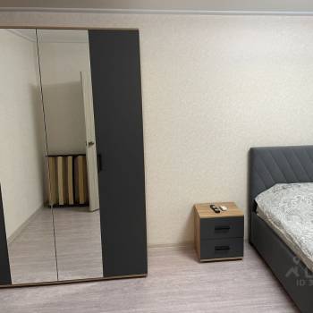 Продается 1-комнатная квартира, 37 м²