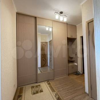 Продается 1-комнатная квартира, 37,2 м²