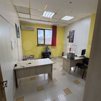Сдается Нежилое помещение, 121 м²