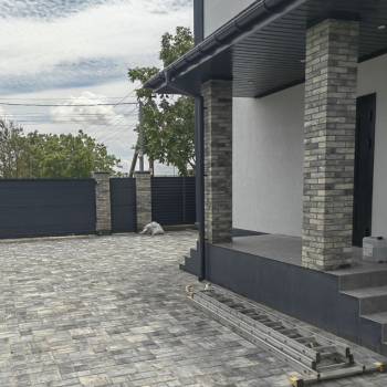 Продается Дом, 179 м²