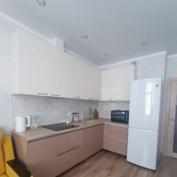 Сдается 1-комнатная квартира, 44 м²