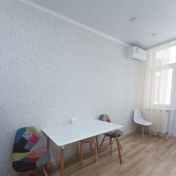 Сдается 1-комнатная квартира, 44 м²