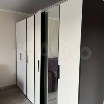 Сдается 1-комнатная квартира, 54 м²