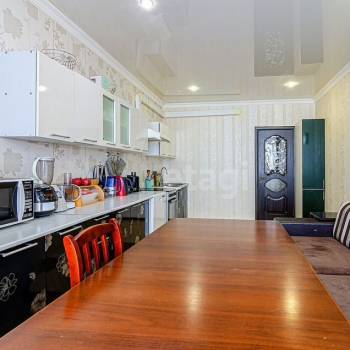 Продается 3-х комнатная квартира, 150 м²