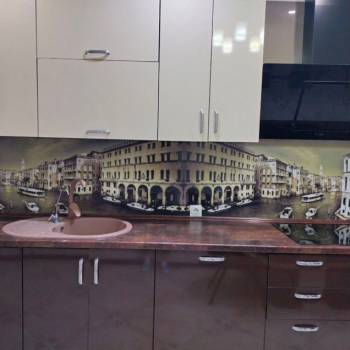 Продается 2-х комнатная квартира, 94 м²