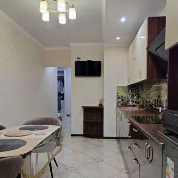 Продается 2-х комнатная квартира, 94 м²