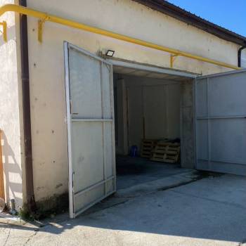 Сдается Нежилое помещение, 90 м²