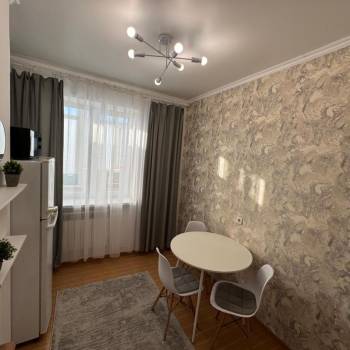 Продается 1-комнатная квартира, 36 м²