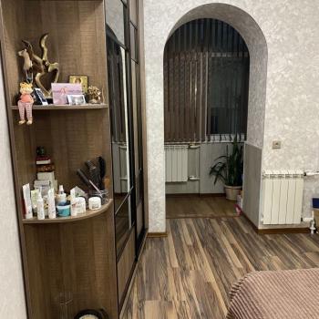 Продается 2-х комнатная квартира, 77 м²