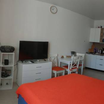 Продается 1-комнатная квартира, 28 м²
