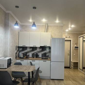 Продается 1-комнатная квартира, 36 м²