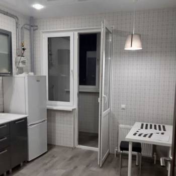 Сдается 1-комнатная квартира, 38 м²