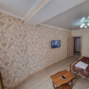 Продается 1-комнатная квартира, 48 м²