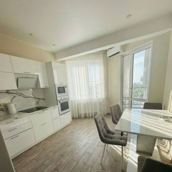 Сдается 1-комнатная квартира, 41 м²