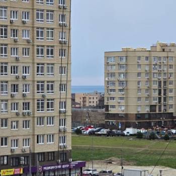 Продается 1-комнатная квартира, 38 м²